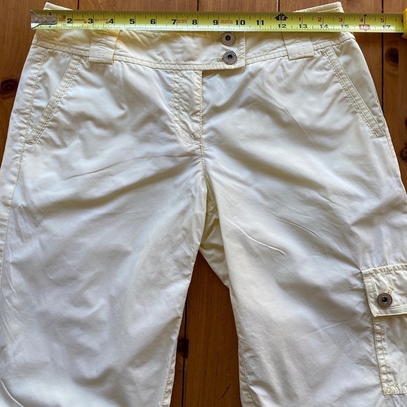 Ann Taylor Bermuda Shorts Pale Yellow  5 Pockets Size 2 - Picture 6 of 8